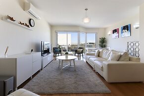 Expo Delight by Homing