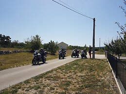 Blue Lake Luxury Accommodation