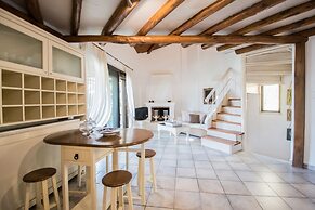 Calypso by halu! Sani Villas