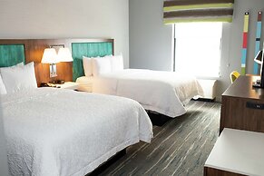 Hampton Inn & Suites Dundee