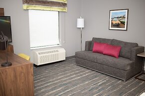 Hampton Inn & Suites Dundee