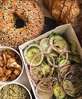 Glass House Hot Tub Apartments