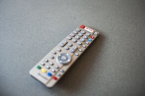 Glass House Hot Tub Apartments