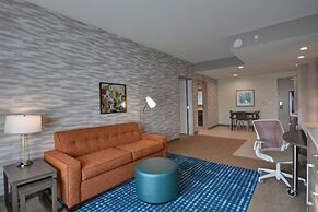 Home2 Suites by Hilton Charlotte Piper Glen