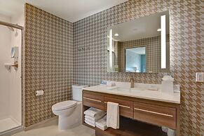 Home2 Suites by Hilton Charlotte Piper Glen