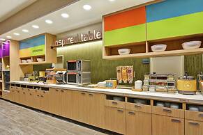 Home2 Suites by Hilton Charlotte Piper Glen