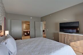 Home2 Suites by Hilton Charlotte Piper Glen