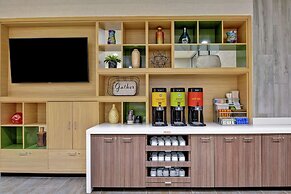 Home2 Suites by Hilton Charlotte Piper Glen