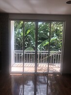 Zoila's Suite Escape