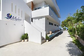 Mylos Luxury Escape - Adults Only