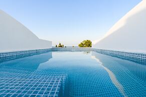 Mylos Luxury Escape - Adults Only