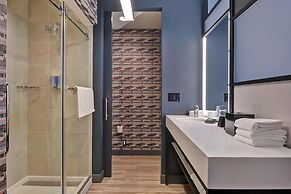 Aloft Secaucus Meadowlands