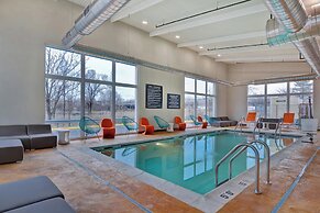 Aloft Secaucus Meadowlands