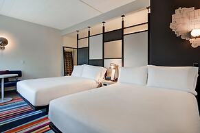 Aloft Secaucus Meadowlands