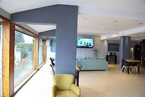 Hotel Bariloche Lake