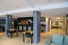 Hotel Bariloche Lake