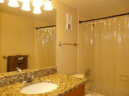 South Seas Tower 3-905