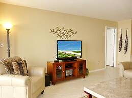 South Seas Tower 3-905