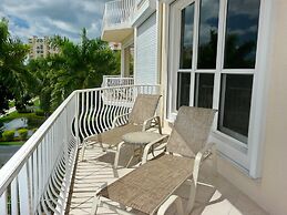 Caxambas South Beach Terrace 302