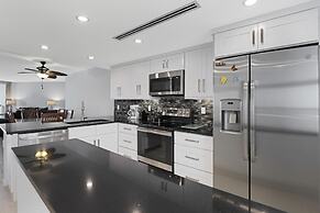 South Seas Tower 4-1204