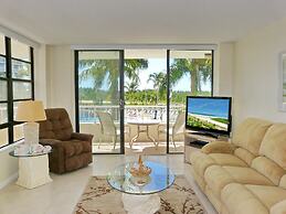 South Seas Tower 4-206