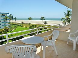 Sunset House North 507