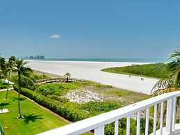 South Seas Tower 3-411