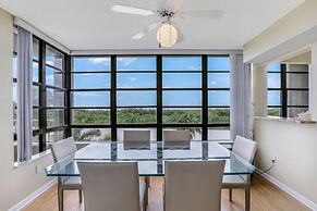 South Seas Tower 3-411