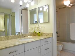 South Seas Tower 3-411