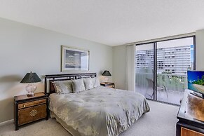 South Seas Tower 3-411