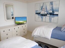 South Seas Tower 2-1205