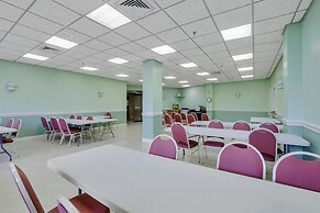 South Seas Tower 2-1205