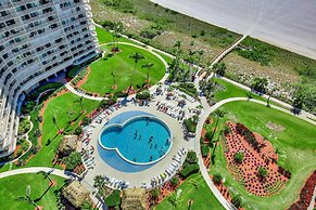 South Seas Tower 2-1205