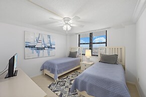 South Seas Tower 2-1205