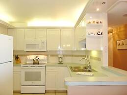 South Seas Tower 4-1209