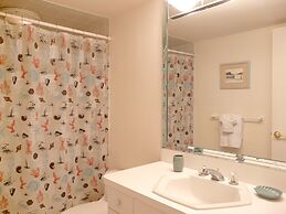 South Seas Tower 4-1209