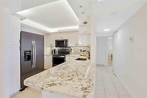 South Seas Tower 4-1209