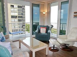 Admiralty House 806 South