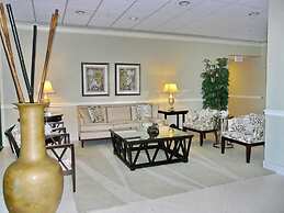 Admiralty House 806 South