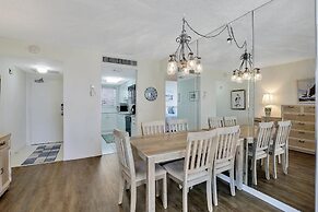 Admiralty House 806 South