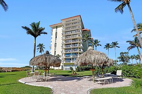 Admiralty House 806 South