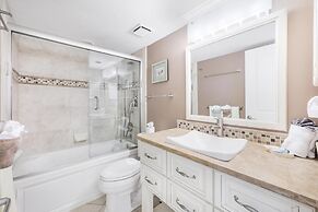 South Seas Tower 4-704