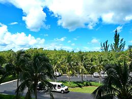 South Seas Tower 4-301