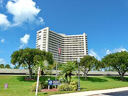South Seas Tower 4-709