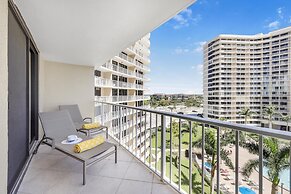 South Seas Tower 4-709