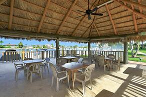 South Seas East A-607