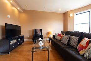 Pelicanstay in Boston Bay Village