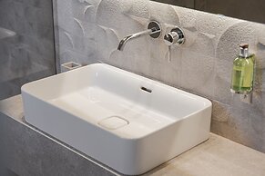 Athenian Grand Riviera Villa