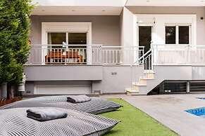 Athenian Grand Riviera Villa