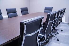 Hotel Mint JFK Airport